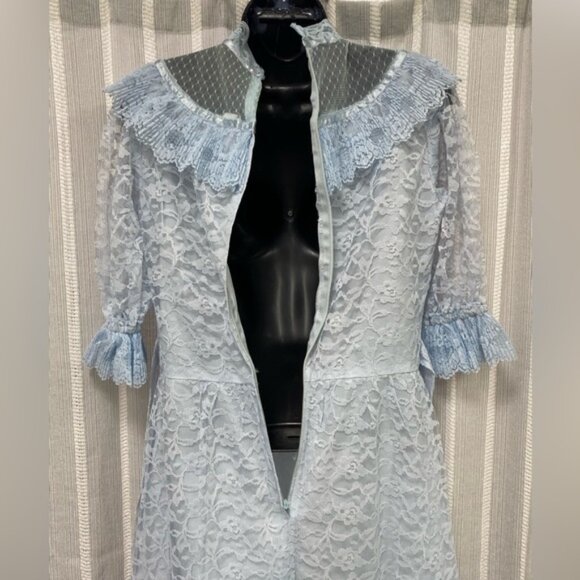 Vintage 70’s / 80’s Blue Lace High Collar Dress‎ Vintage  Size 9/10 Union Label - Picture 13 of 16